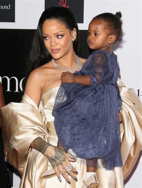rihanna contributions to society|rihanna et sa fille.
